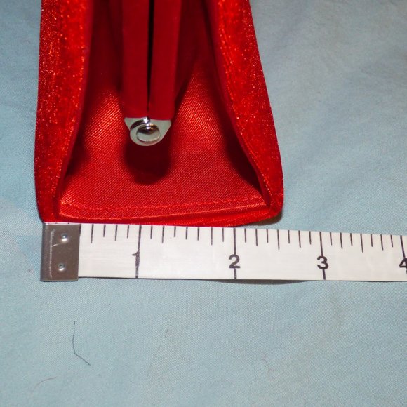 Cute T2 Red Bag - Picture 10 of 11